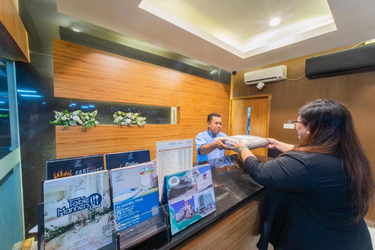 Grand Jatra Hotel Balikpapan Екстериор снимка